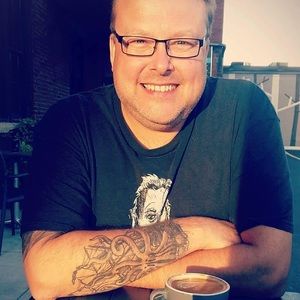 Meet your Posher, Jason